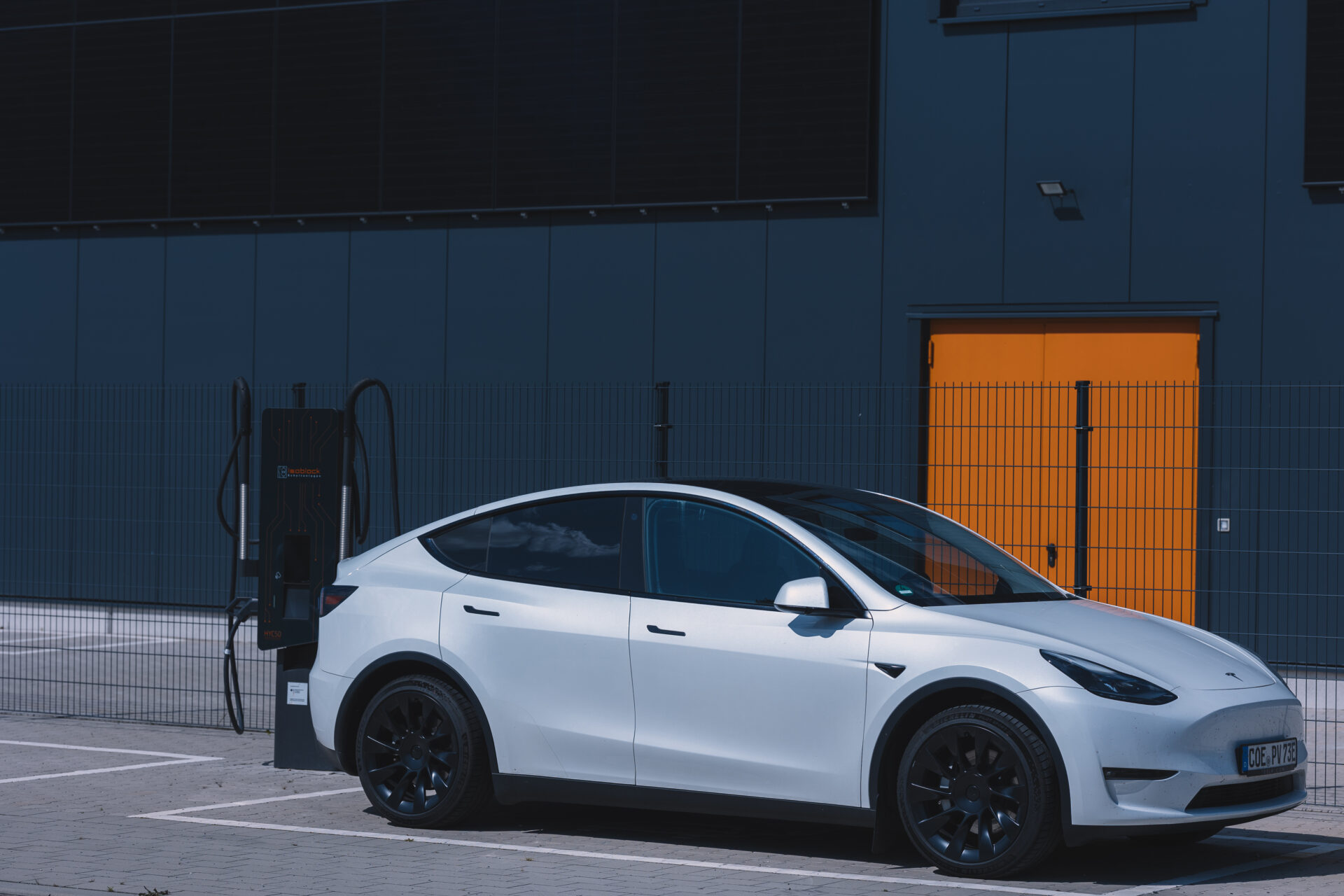 Unternehmensansicht der COEBIZ GmbH – Ihr EPC-Partner für Photovoltaik